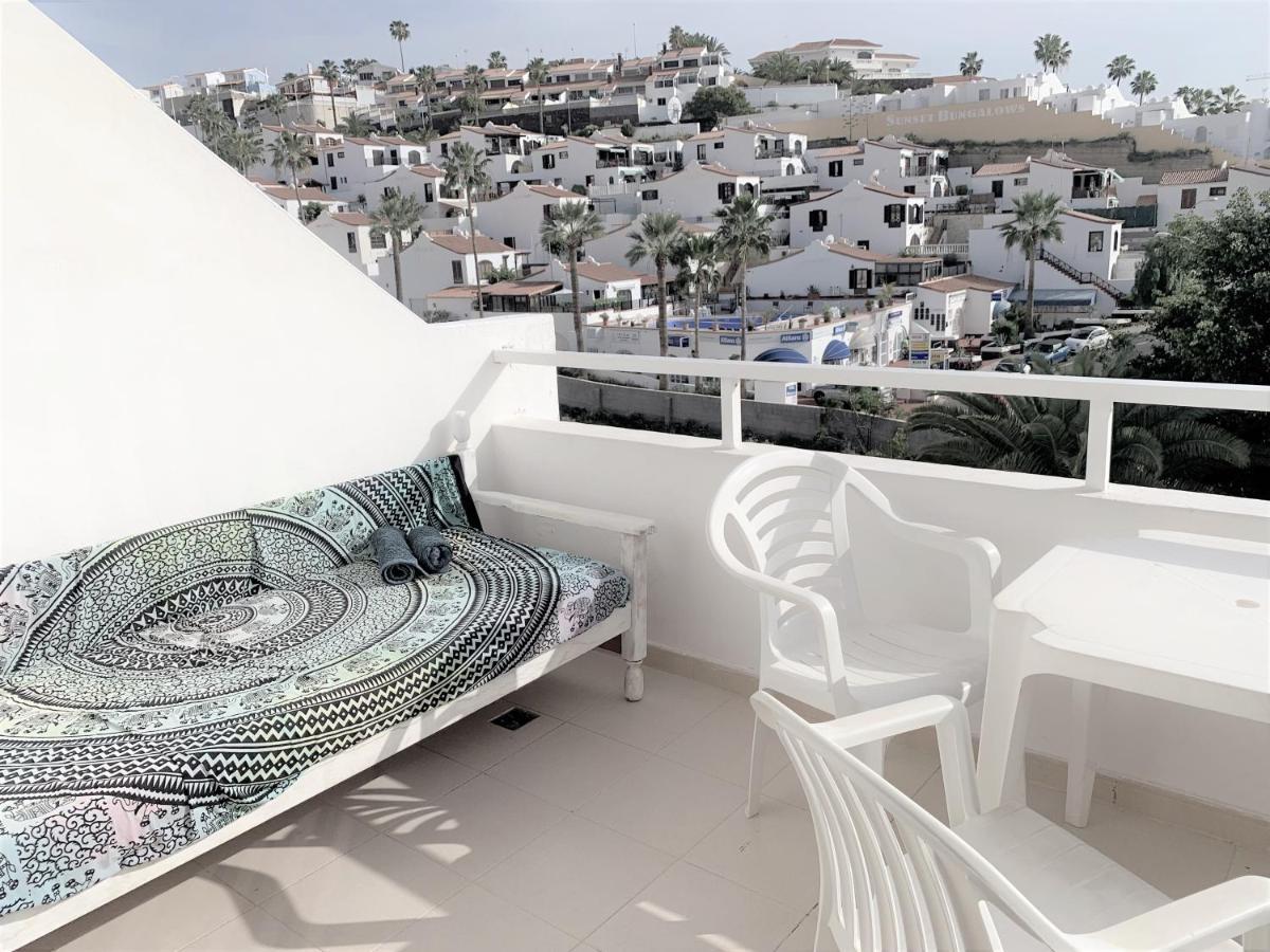 Ocean Breeze And Seaview Resort Costa Adeje  Esterno foto