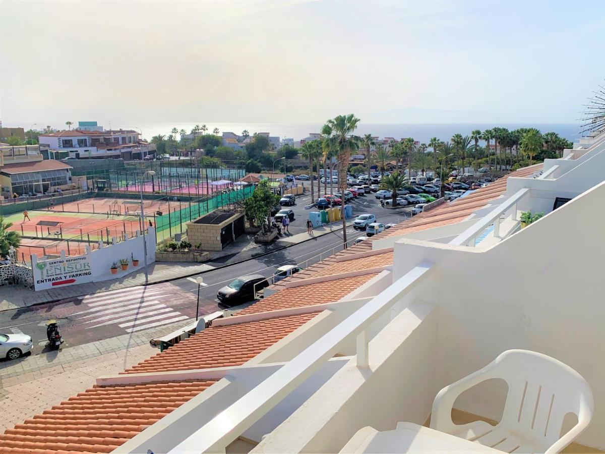 Ocean Breeze And Seaview Resort Costa Adeje  Esterno foto