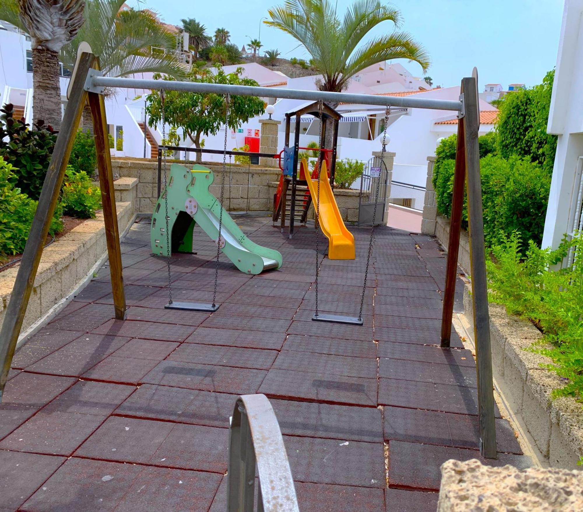 Ocean Breeze And Seaview Resort Costa Adeje  Esterno foto